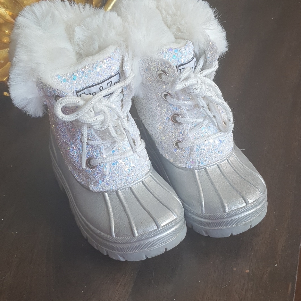 Toddler boots